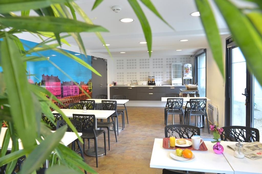 Demain Hotel & Conciergerie Нант Екстериор снимка
